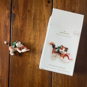 2008 Hallmark Mischievous Kittens Ornament
